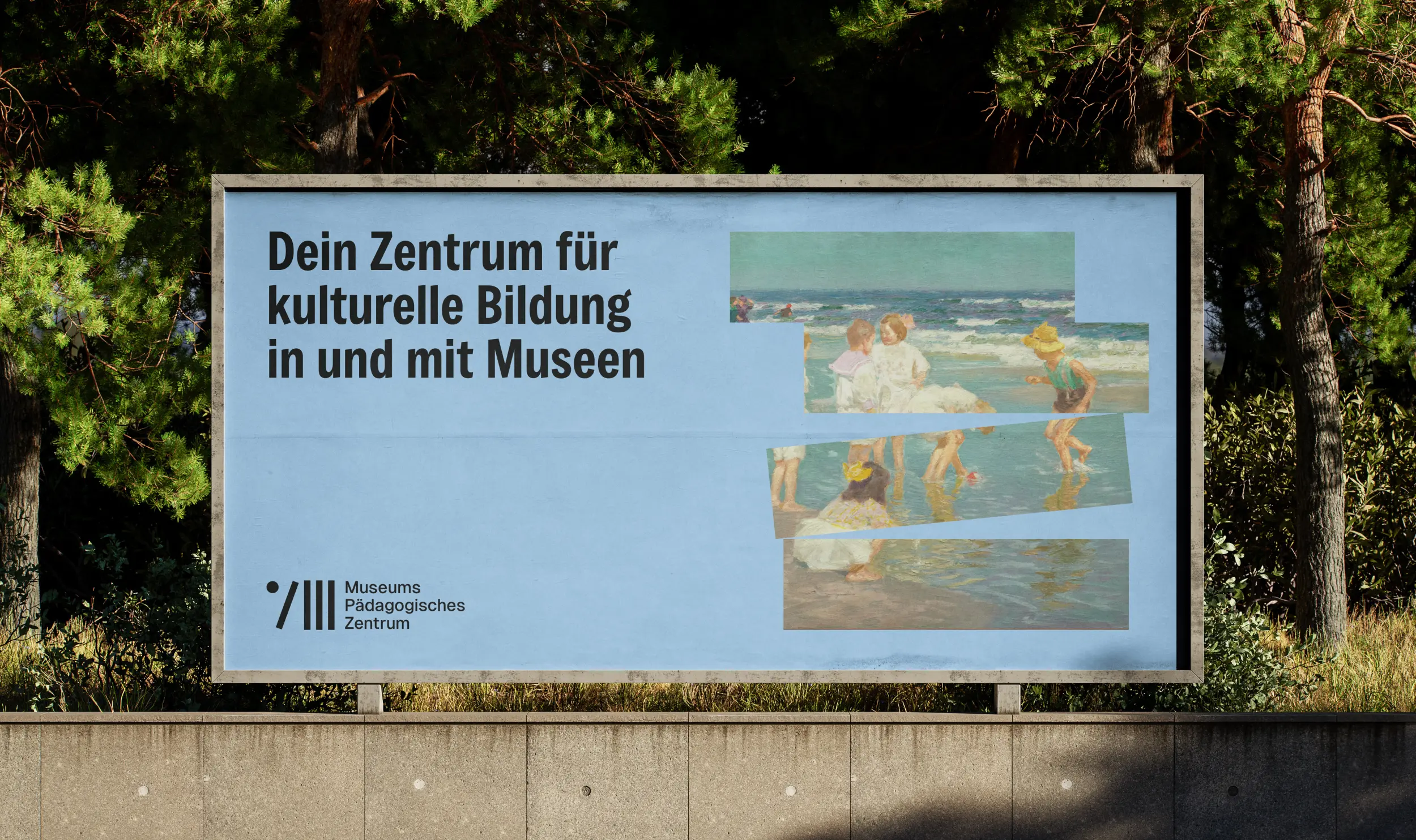 Plakatwand-Mockup: „Dein Zentrum für kulturelle Bildung in und mit Museen“