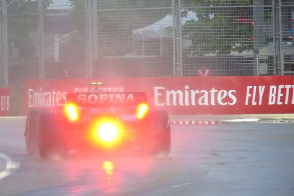 F1 car in the rain, F1 Singapore