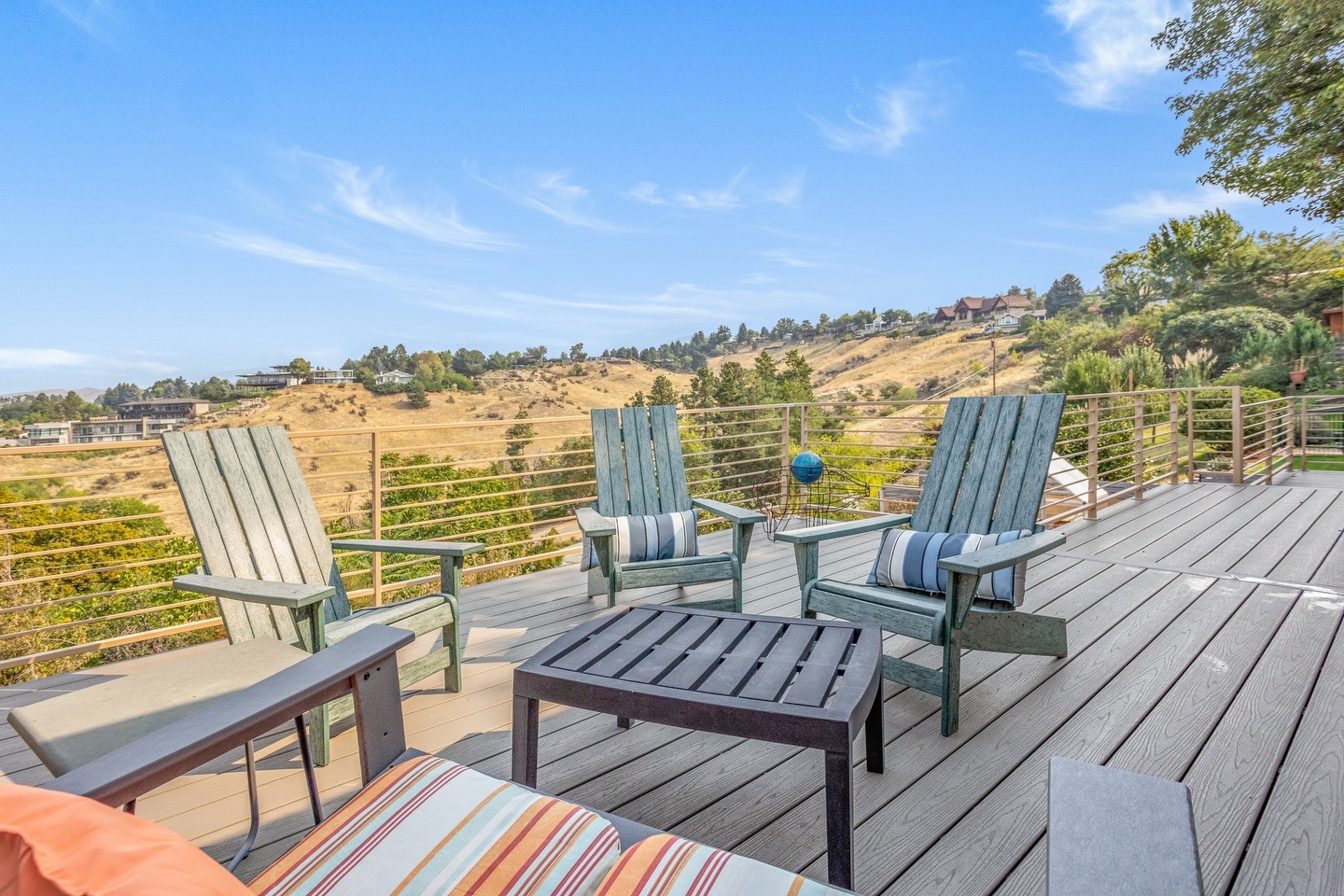 Macro photograph of light, textured wool fabric with soft shadows highlighting the natural fibers.