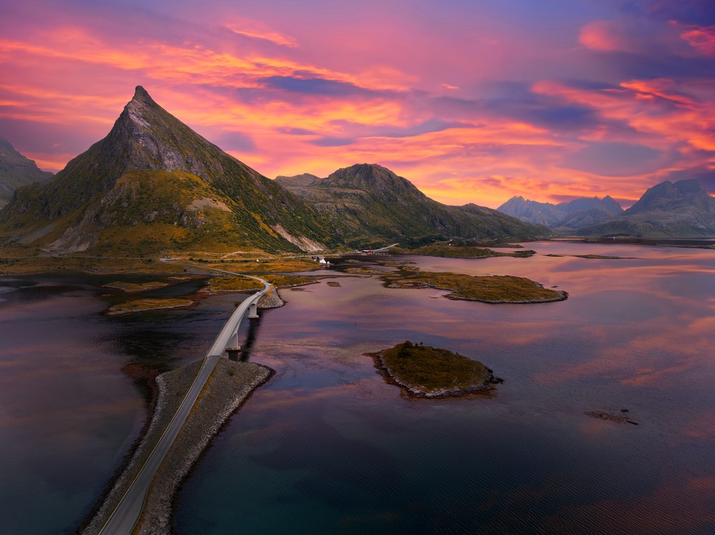 Reflected Realms by Aleksander Dylikowski