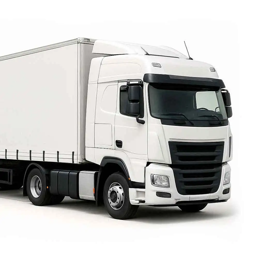 Білий тентований вантажний автомобіль для автоперевезень