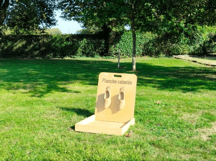 Jeu en bois la planche à sabotée