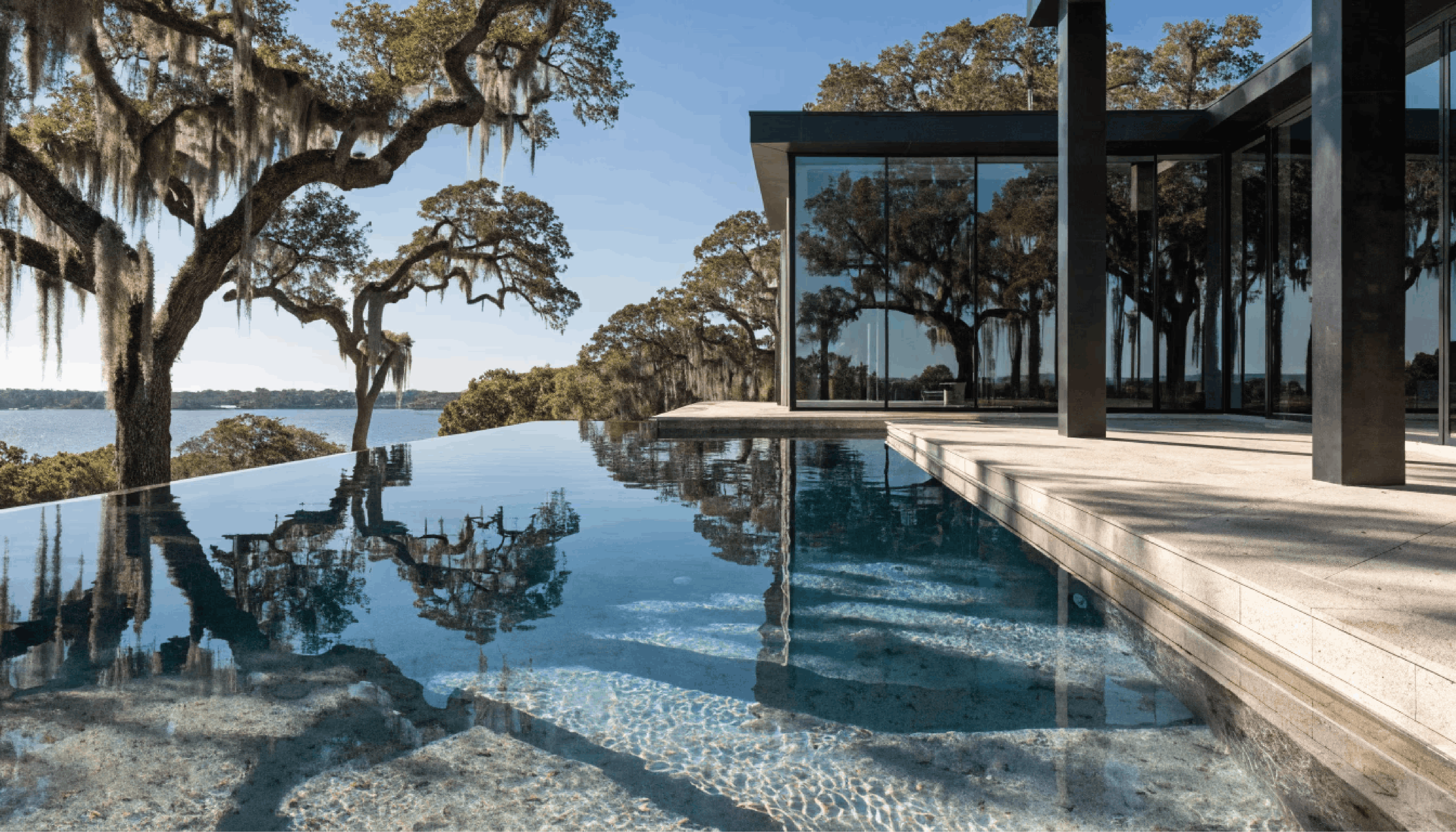 Luxury Villa in Hunters Creek Village outside