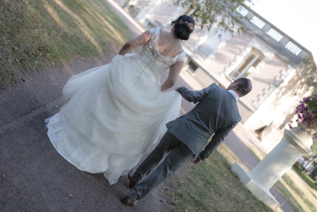 Album photo de luxe — French wedding photographer Paris — luxury wedding book France — Maison Elion — relique photographique rare — fragment intemporel — rituel artistique — photographe mariage haut de gamme — Seine-et-Marne 77 — album mariage bespoke sur mesure — timeless photography France — image symbolique — luxury French wedding photographyel photographique — portrait artistique — confiance en soi — estime de soi — image de soi — fragment photographique — relique intime Maison Elion — photographe Seine-et-Marne 77 — portrait bespoke sur mesure — timeless photography France — photographie de rituel en France — portrait de luxe — image rare et significative