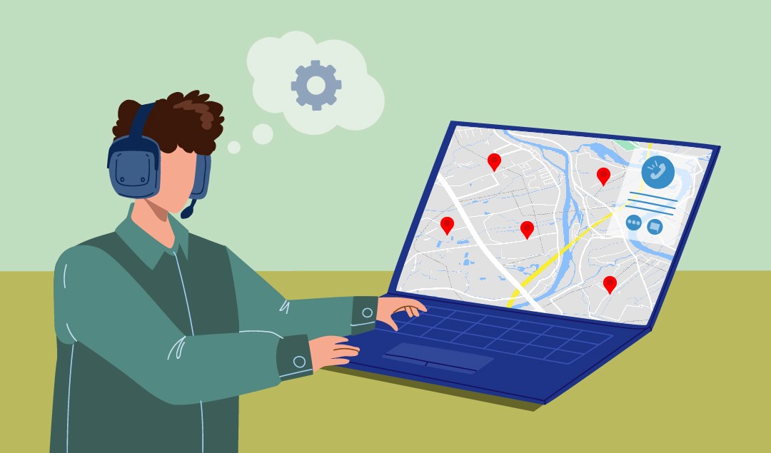 Large logistics warehouse with a worker walking in the center, seen in profile.