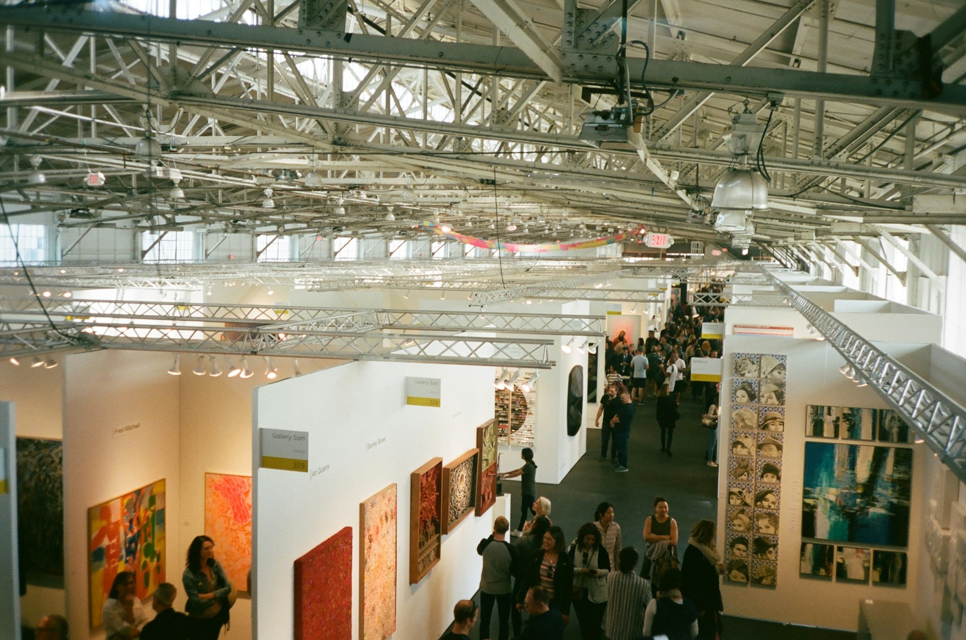 experiential marketing exhibits, custom exhibit design services, modular exhibit systems, trade show booth fabrication, exhibit program management, trade show logistics, booth installation services, exhibit builder Las Vegas, Circle Exhibit, experiential event ideas