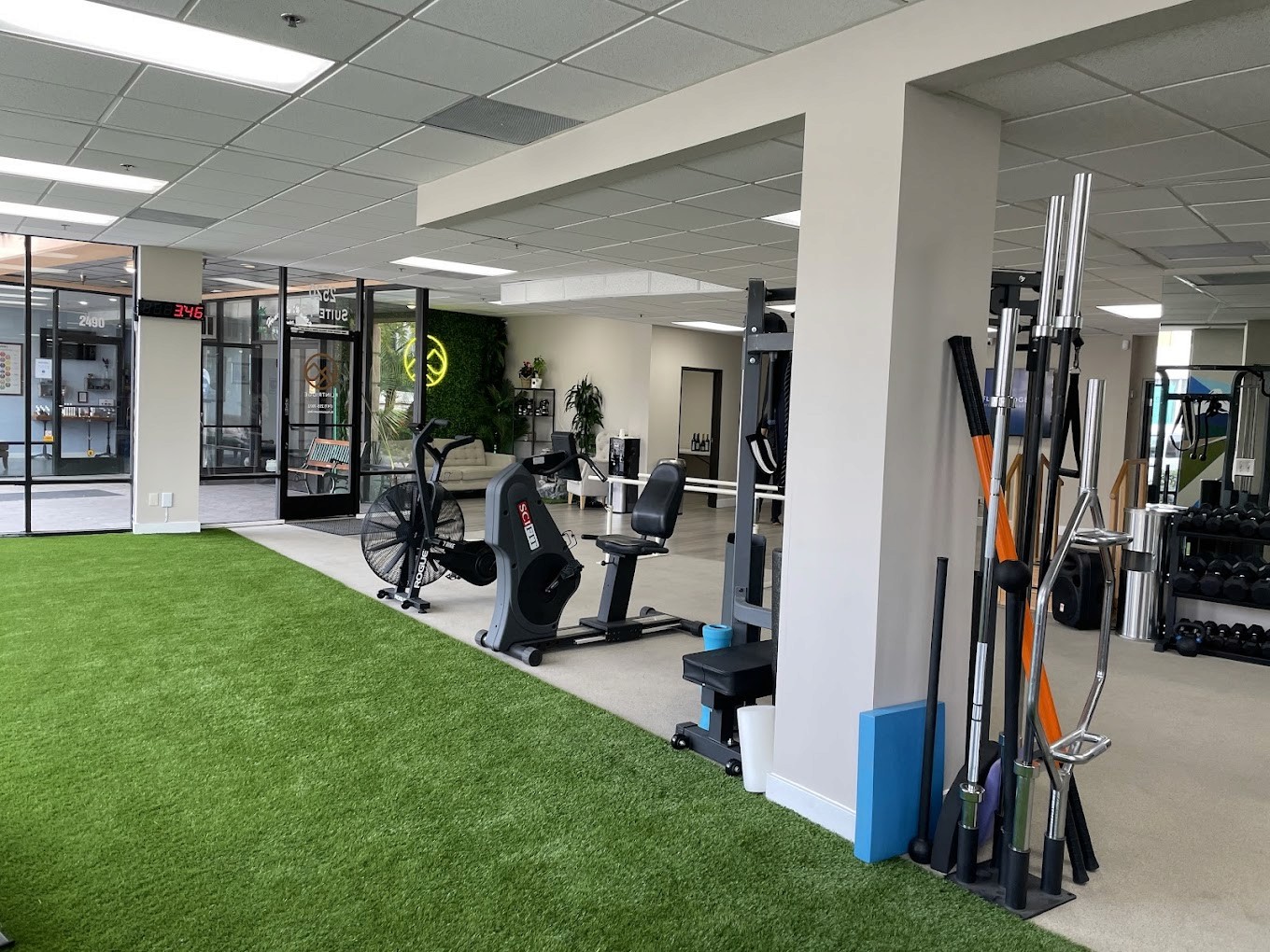 Flintridge Physical Therapy interior