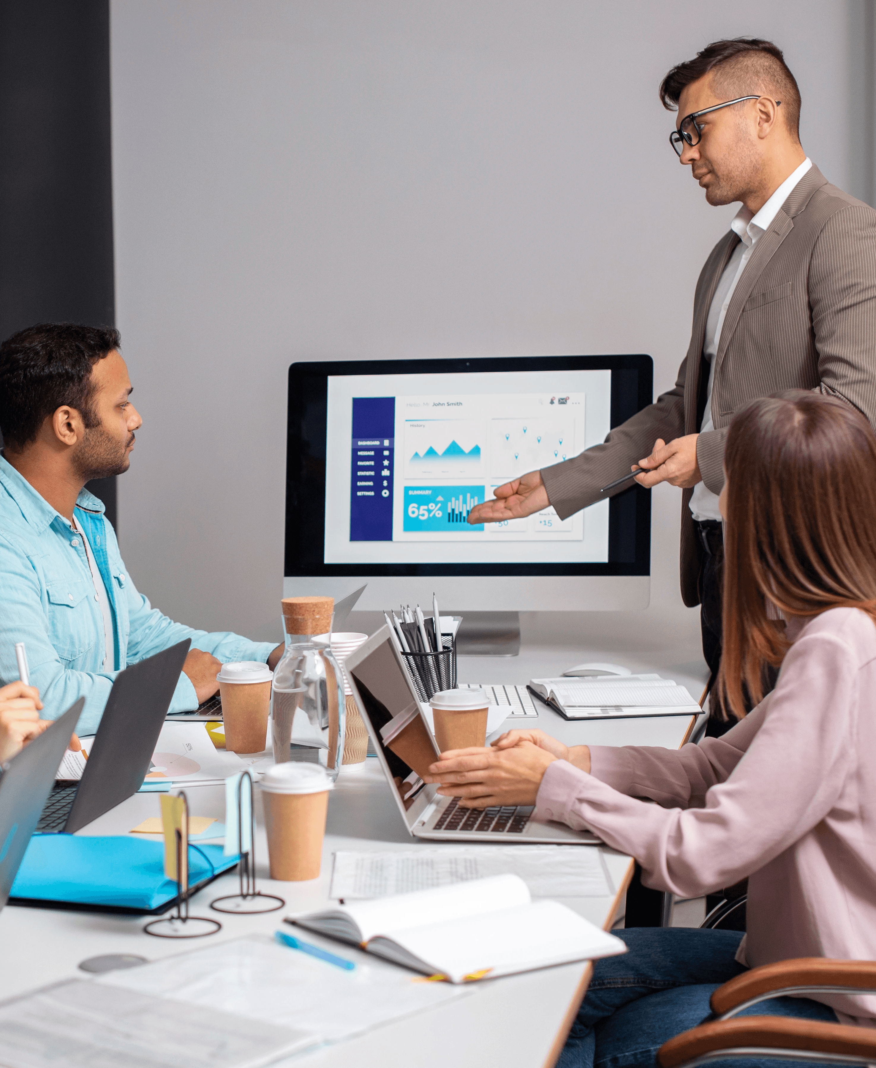 person managing their expenses on a laptop