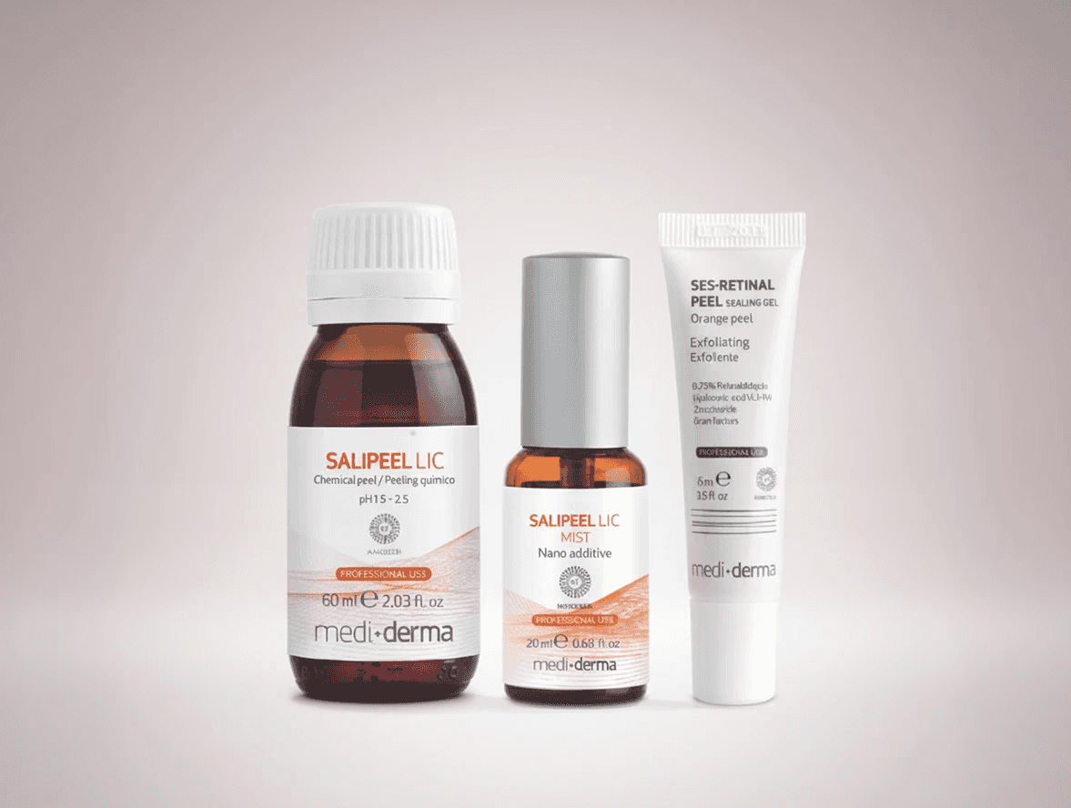 Salicilskābes pīlinga procedūra ādai ar akni