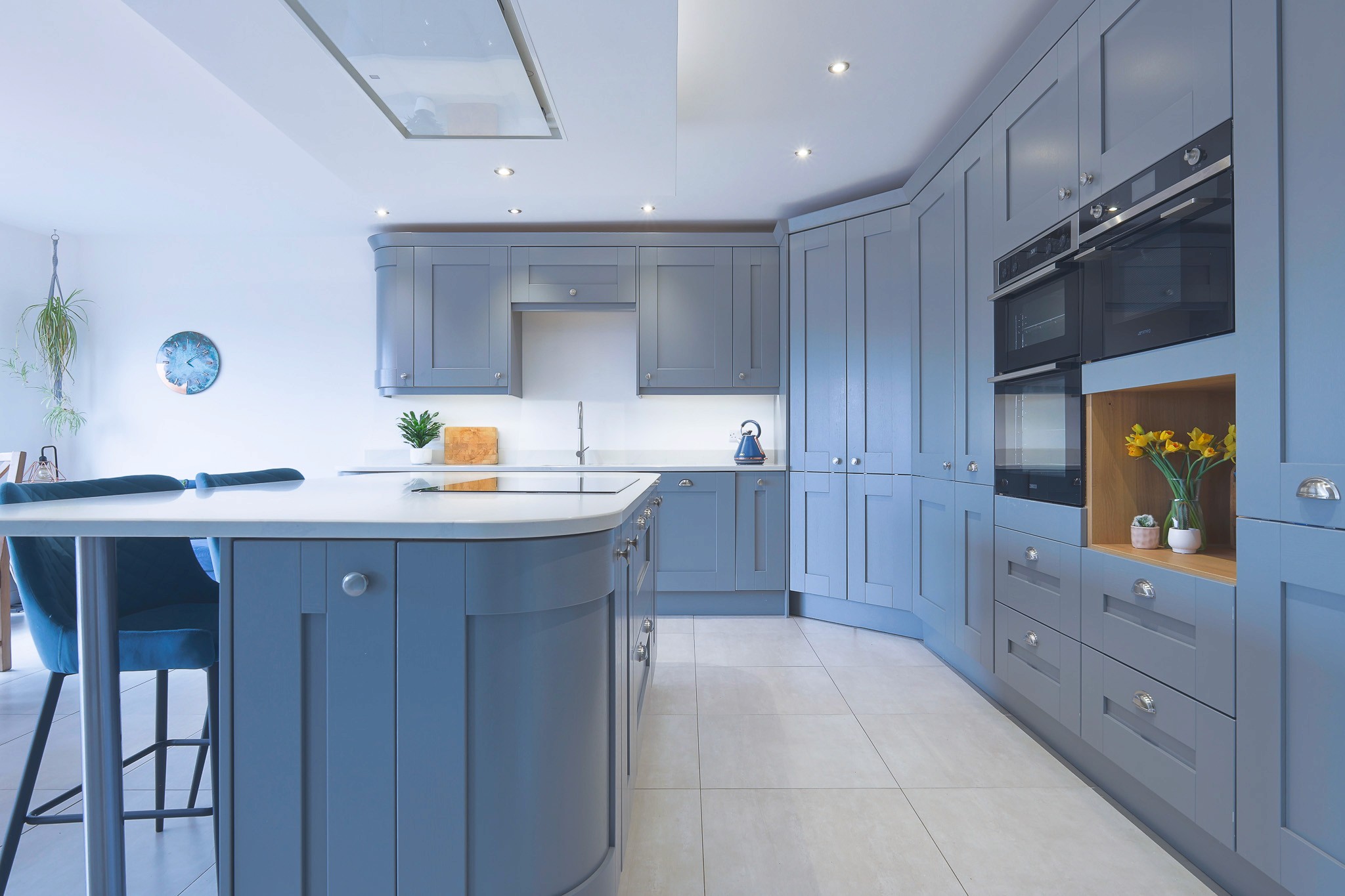 blue shaker kitchen with quartz worktops in chinley derbyshire