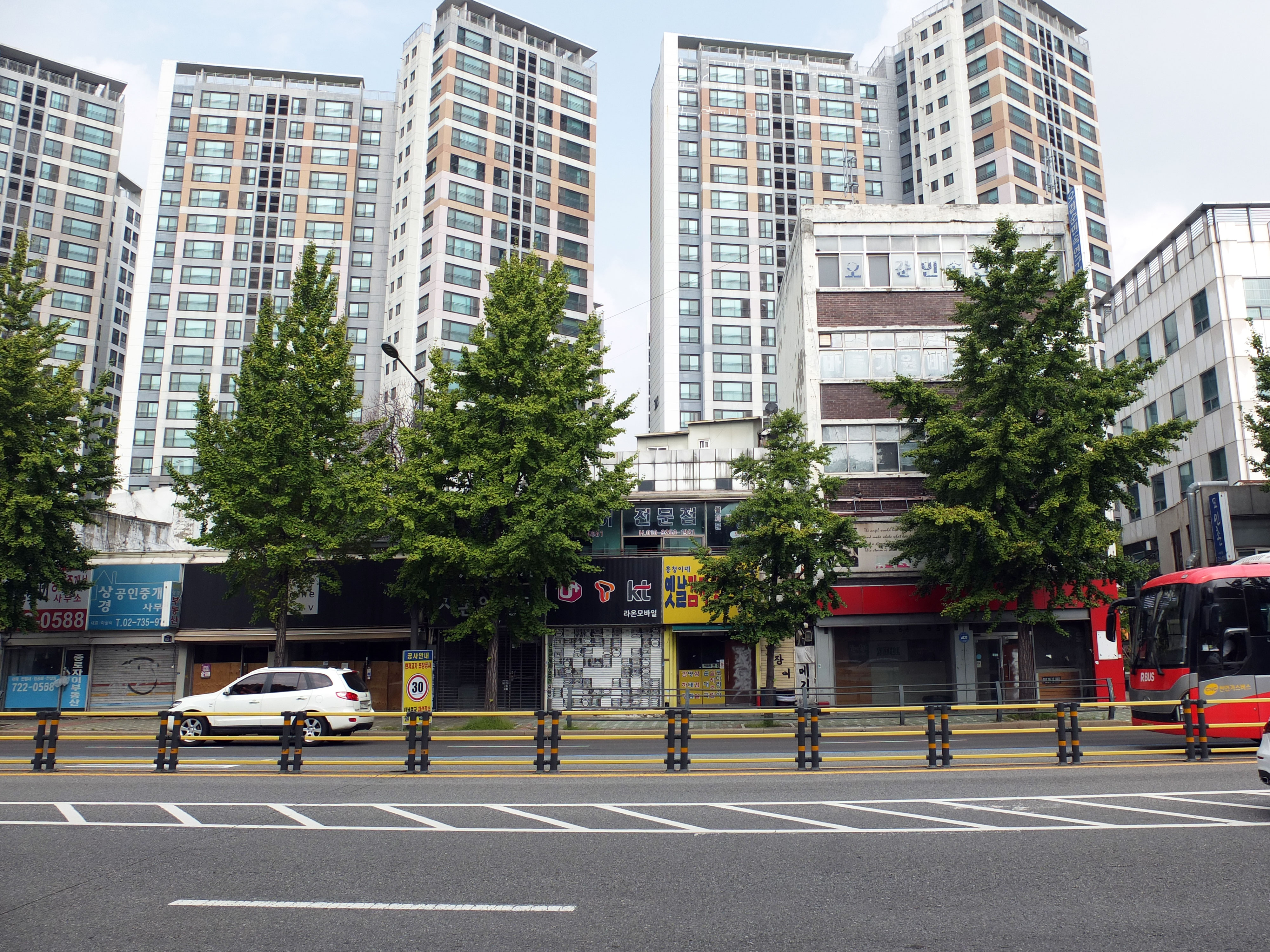 Pieces of Luck, Jodae, Euljiro, Itaewon, and Seodaemun, Seoul, South Korea, uncommissioned, 2025