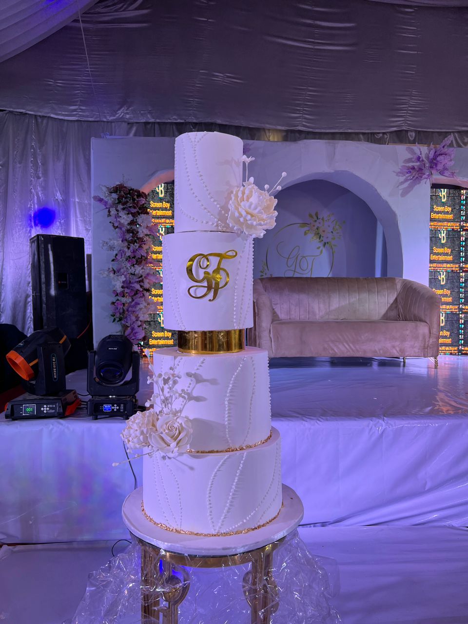 wedding cake picture