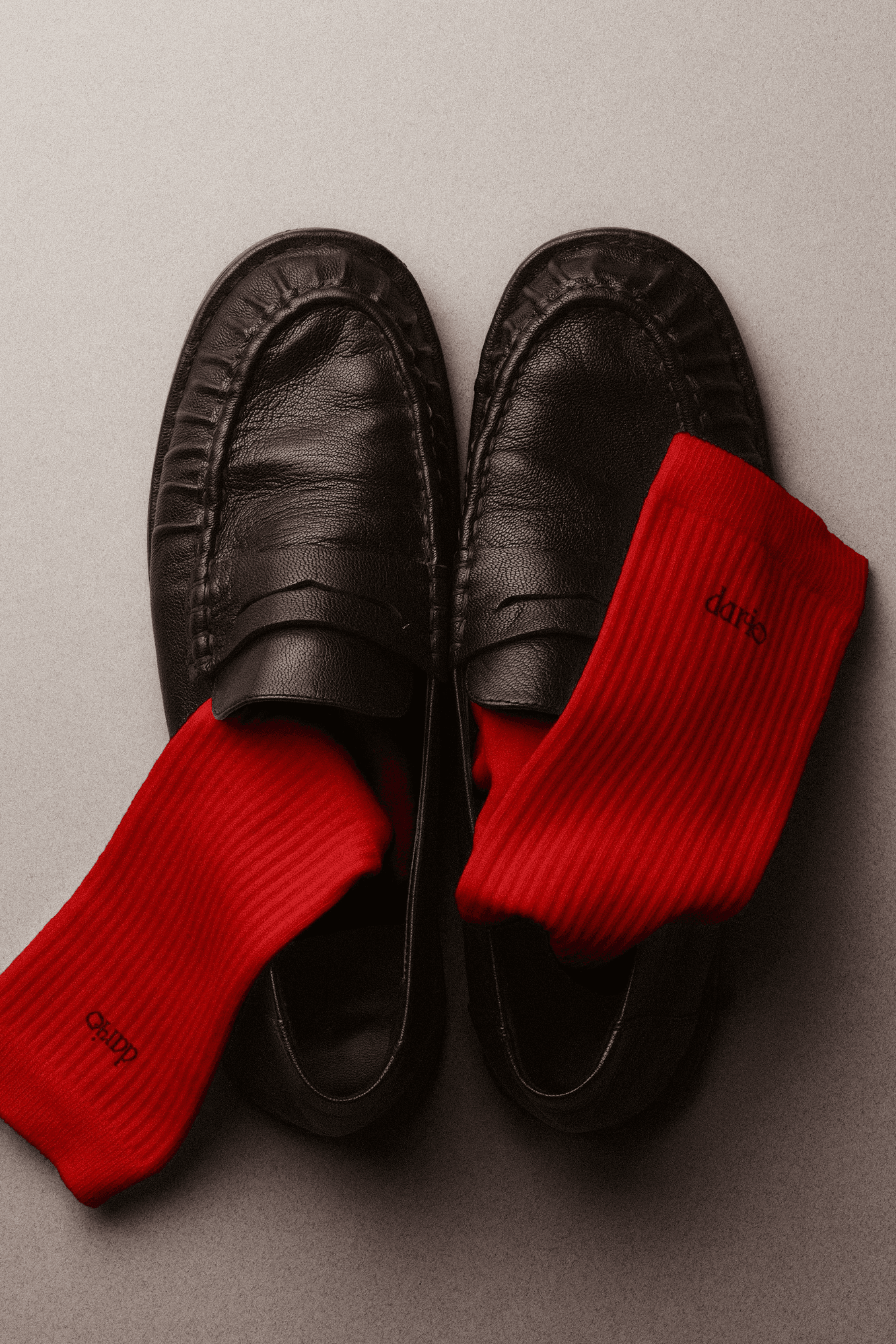 red socks for traditional gianduja reference for dario gianduja brand