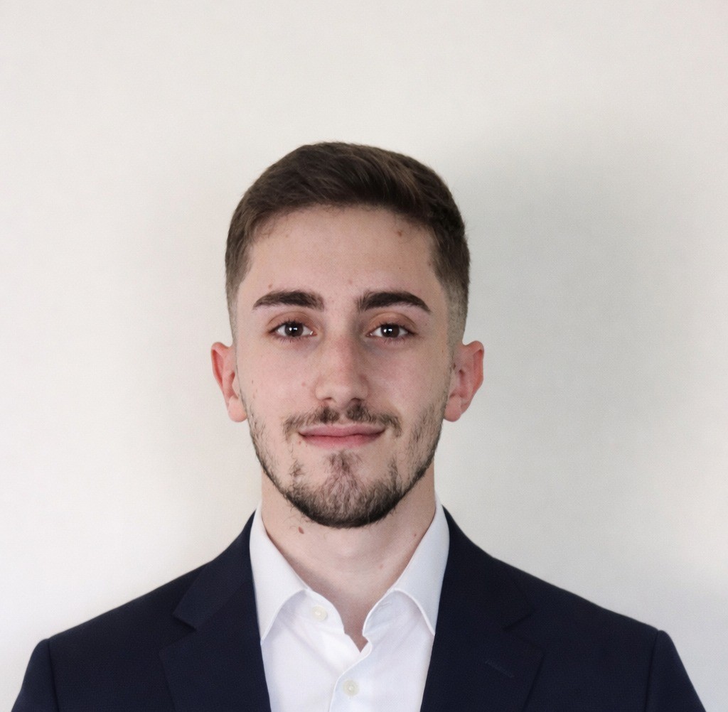 Joao Teixeira cliente Nursing Talent Lab foto review