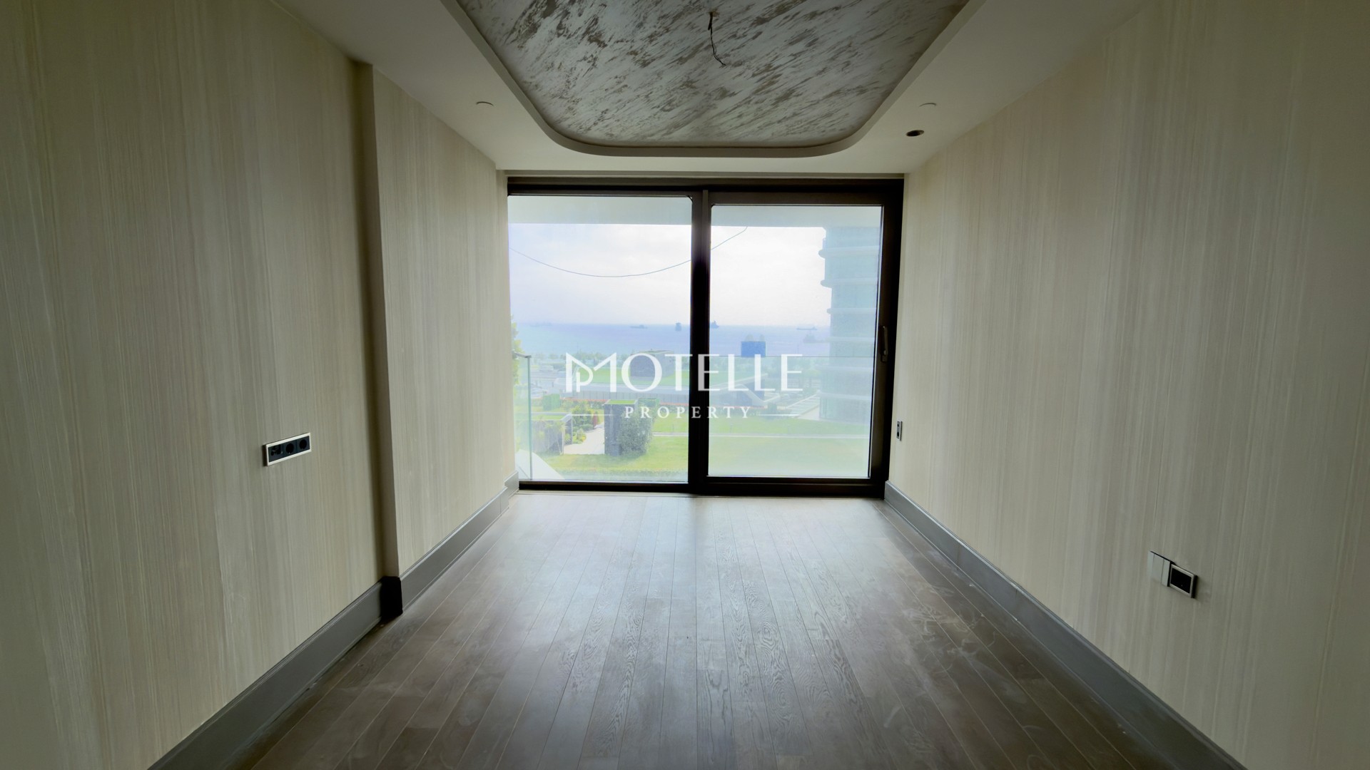 Bedroom in luxury Yedi Mavi Istanbul residence