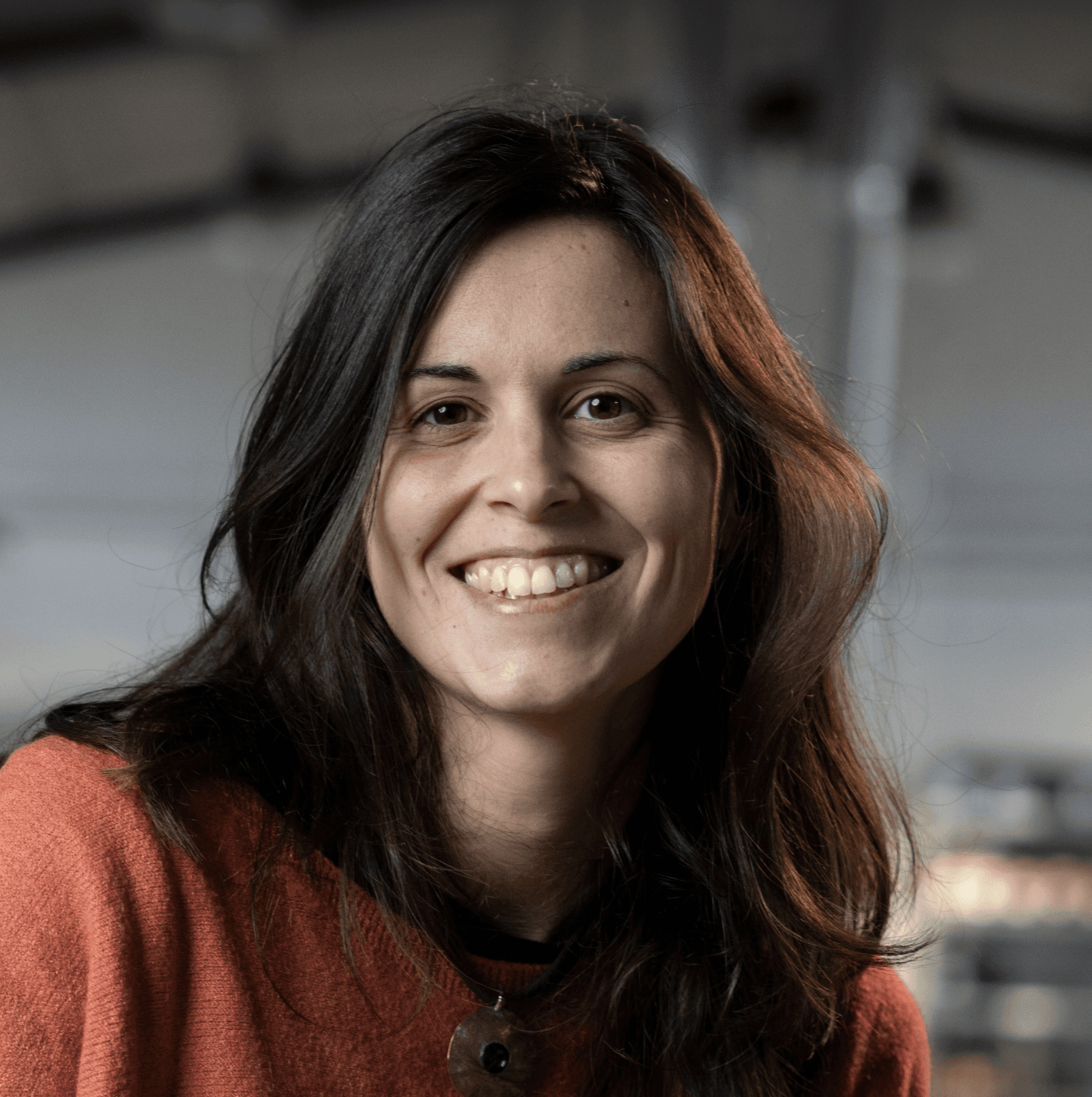 men's blue and white button-up collared top