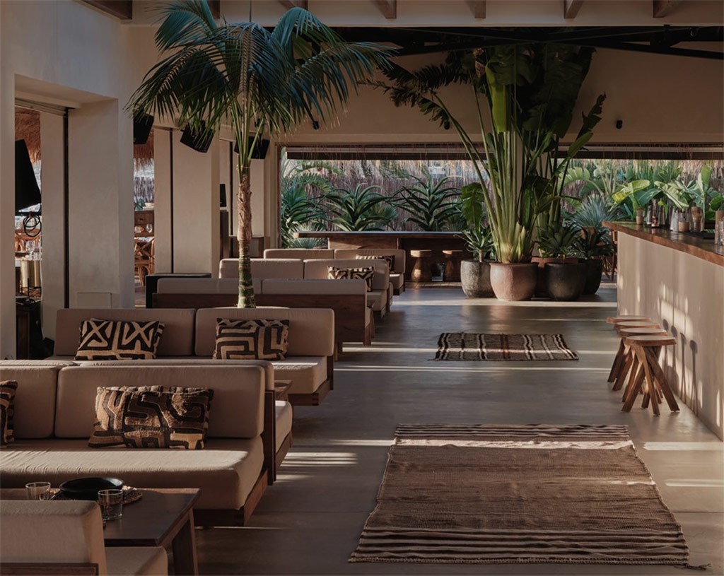 Restaurant Beachouse in Ibiza close to Luxury Villa Can Nemo