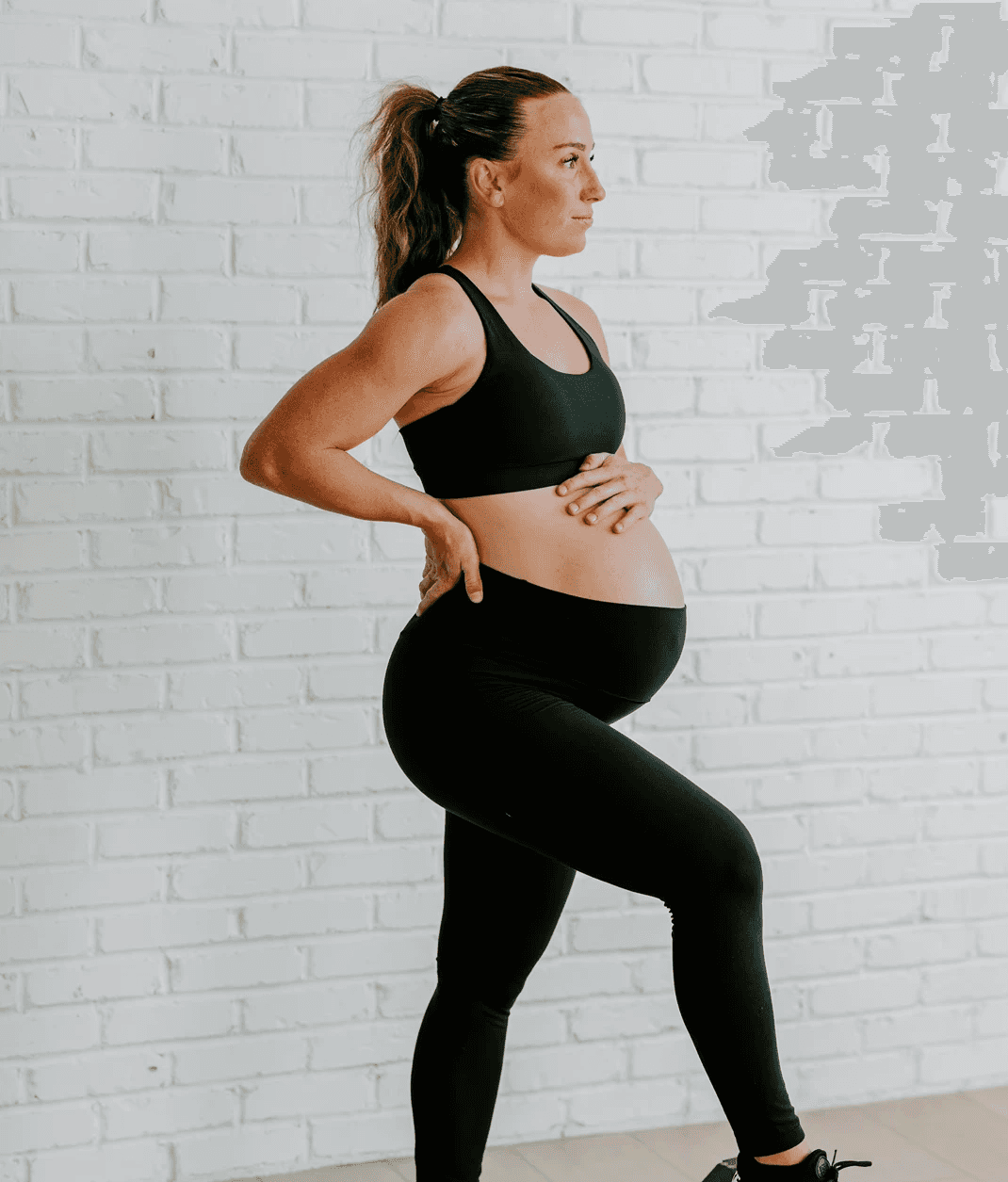 A person reviewing fitness activity on a mobile device inside a modern gym space, reflecting workout tracking, progress insights, and clear activity results.