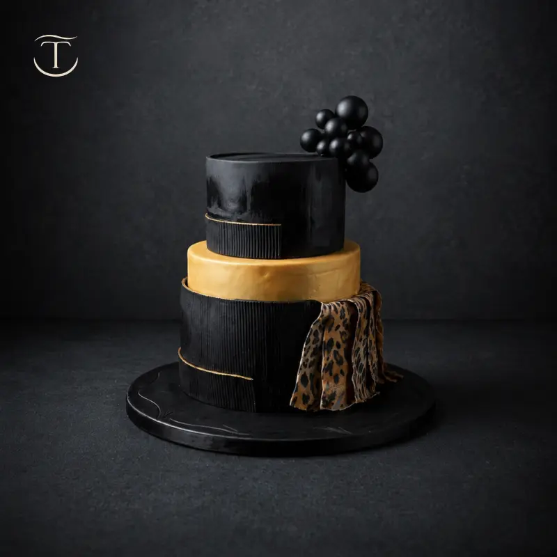 black-gold-leopard-cake-design