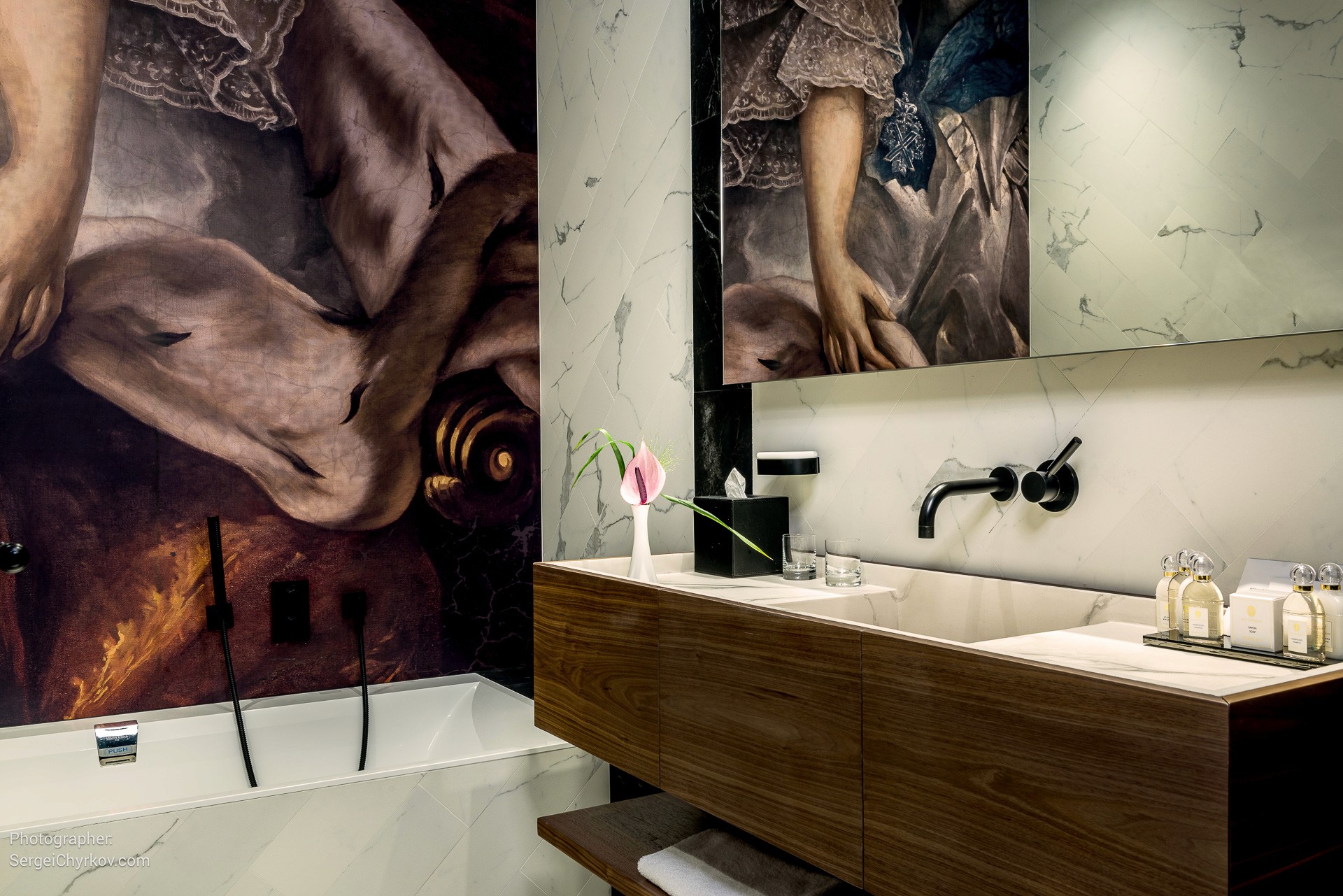 Hotel de Paris Odessa. Photographer Sergei Chyrkov. Фотограф Сергей Чирков.