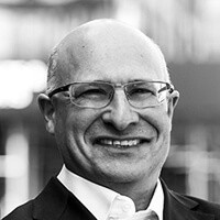 Photo of Simon Craven, managing immigration attorney at Manifest Law