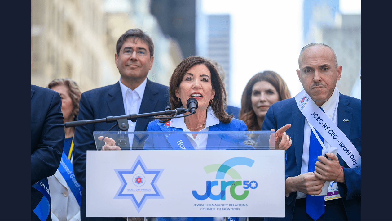 New York Gov. Kathy Hochul marches in the annual Israel Day on Fifth parade in Manhattan, May 31, 2026. Photo courtesy Susan Watts/Office of Gov. Kathy Hochul.