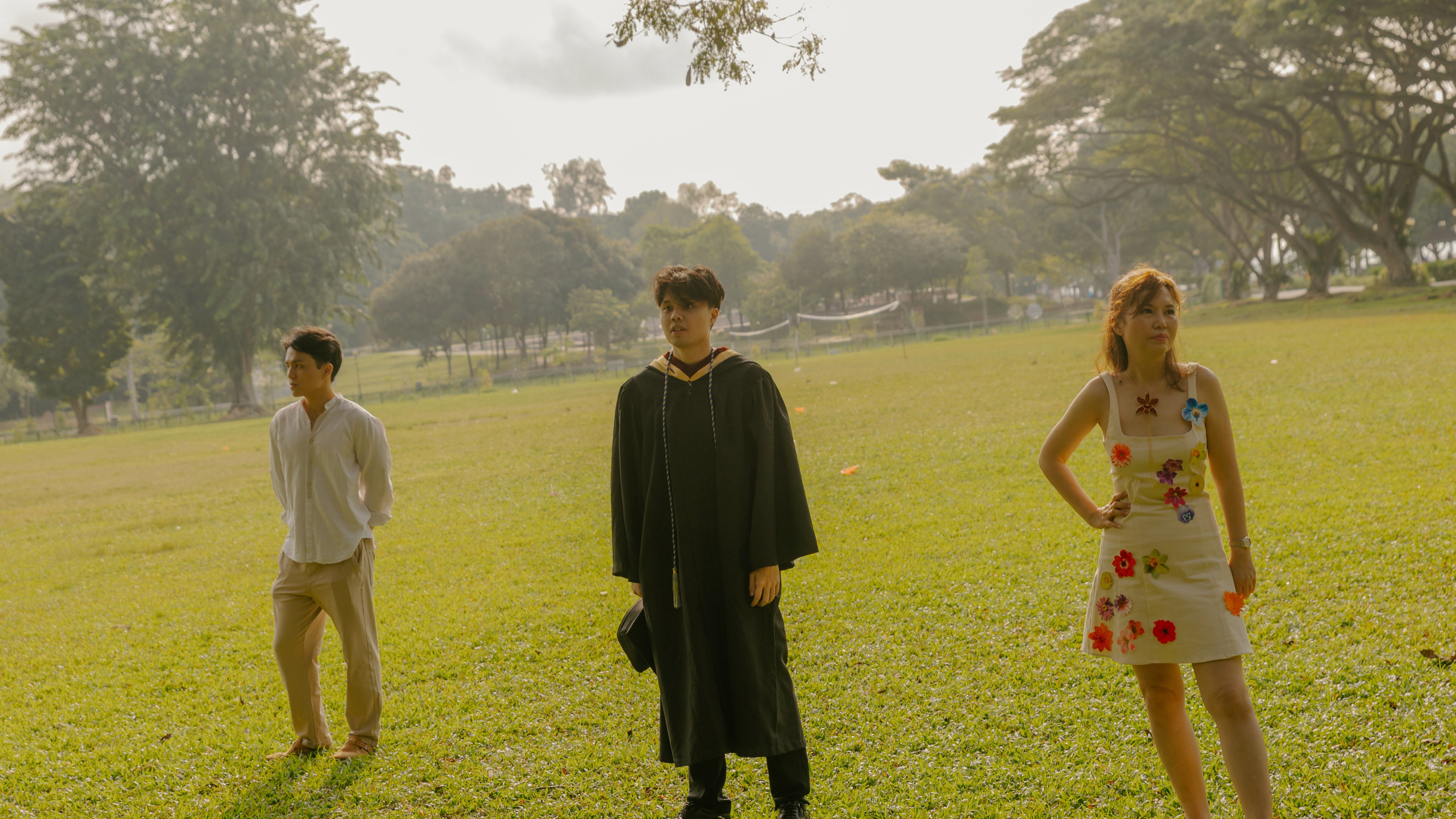 Graduation family portrait photography in Singapore outdoor session by JIREHTAKESPHOTOS