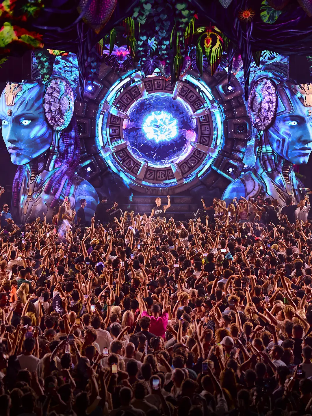 Layton Giordani during Elrow at [UNVRS] Ibiza, Spain - 2025. Credits : The Night League