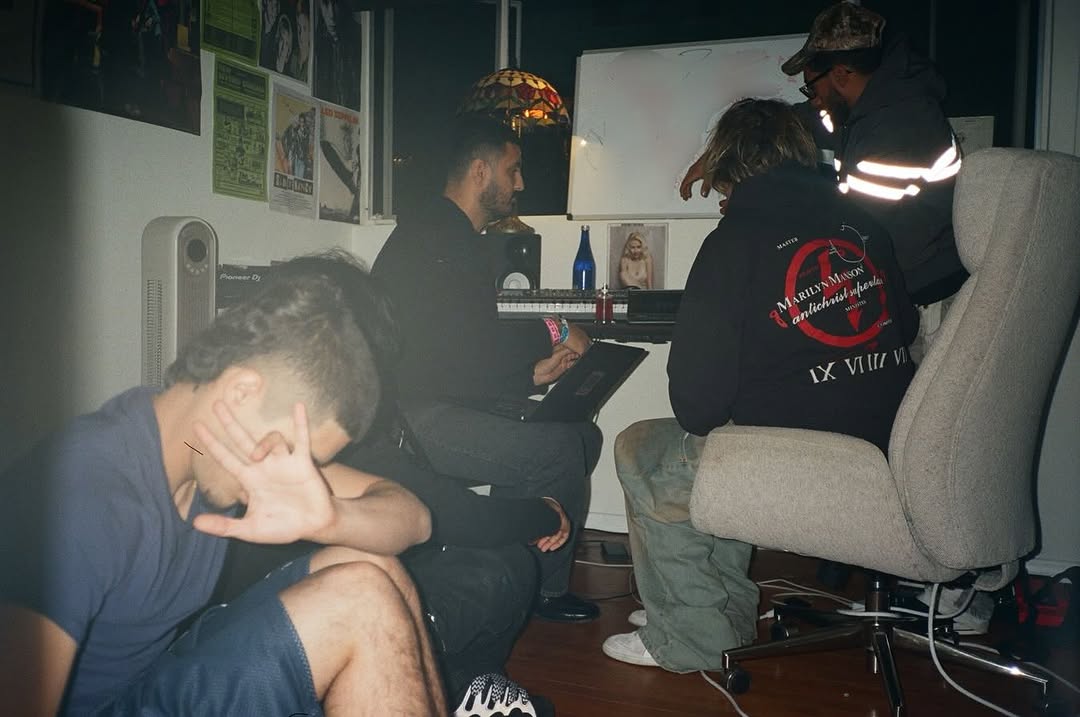 wegonebeok in the studio with Fakemink, 21/10/2025