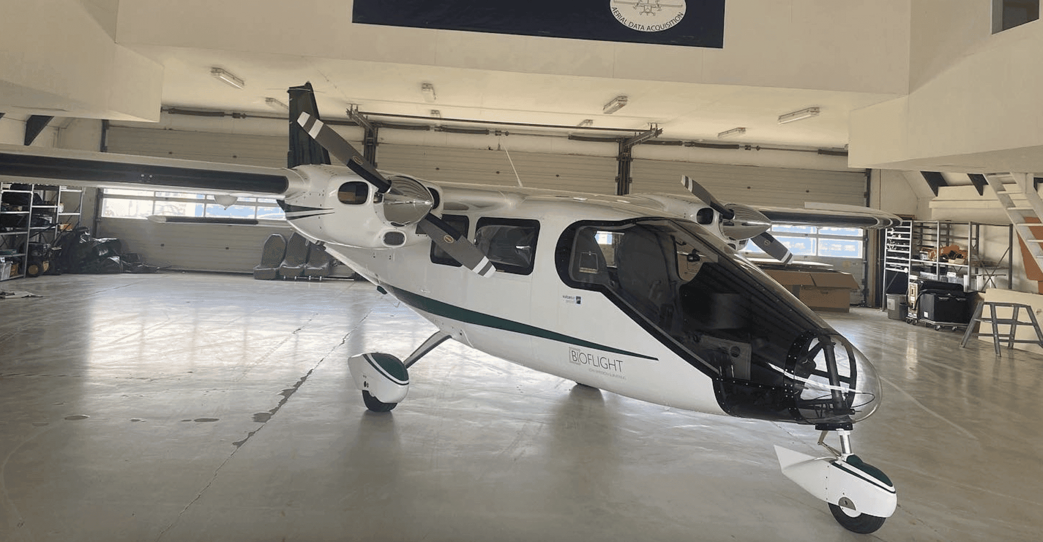 OY-VPB (Vulcanair P68 Observer 2 from 2023)