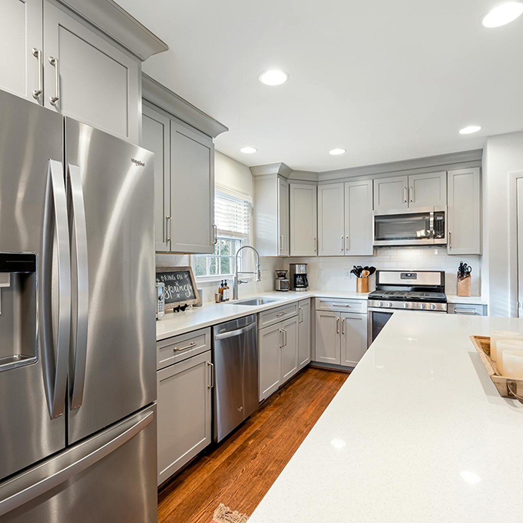 Sparkling White Quartz Countertop