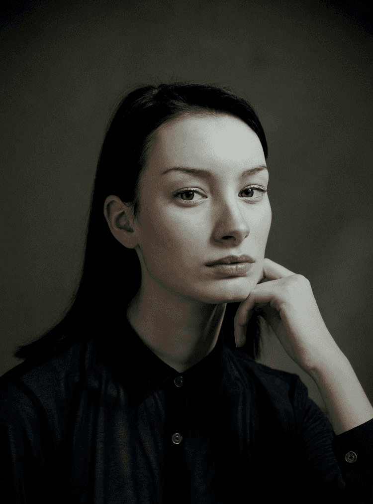 The girl looks ahead