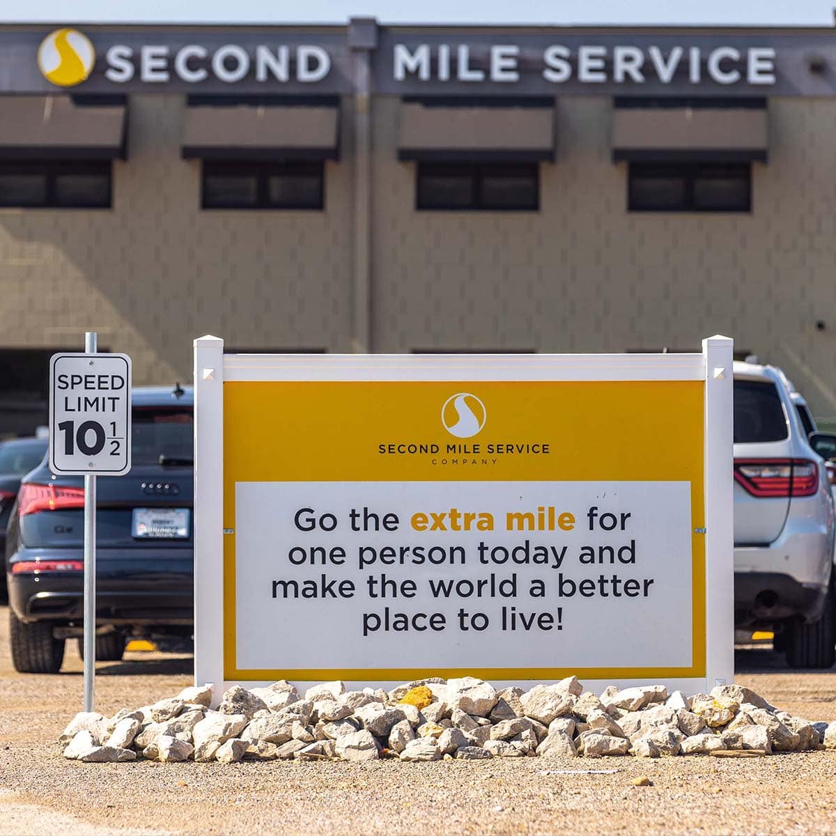 Photo of the sign at Second Mile Service Company