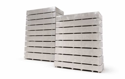 Stacked water-resistant corrugated pallet blocks for heavy loads, recyclable fibre-based dunnage alternative to wood and plastic supports.