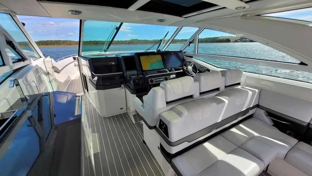 Boat photo 1