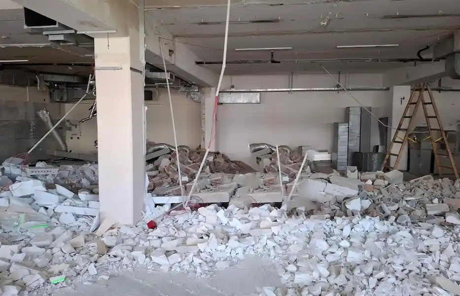 Rückbau im Gebäudeinneren – Abbrucharbeiten und Schuttentfernung