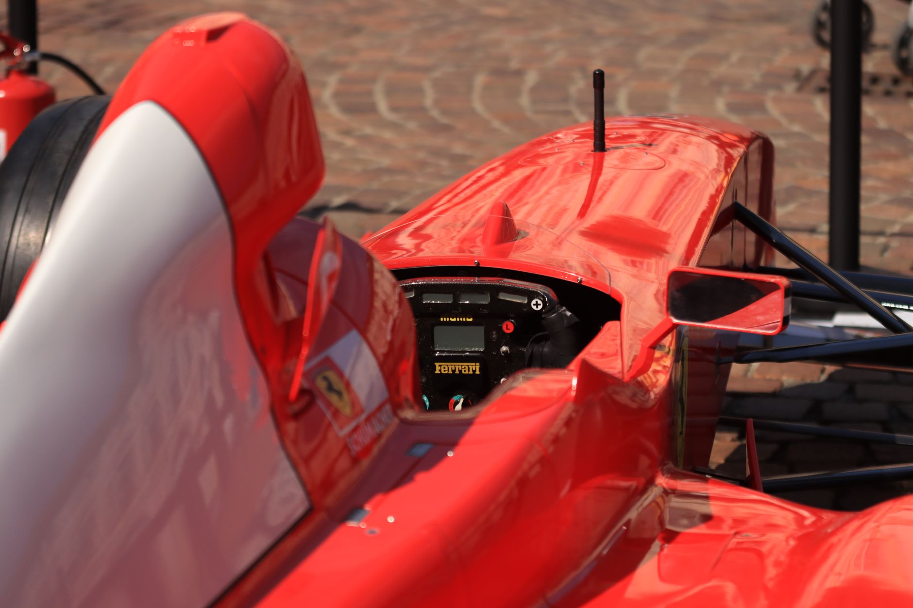 Novo carro da F2 2027: o que muda na tecnologia, asas e DRS da categoria?