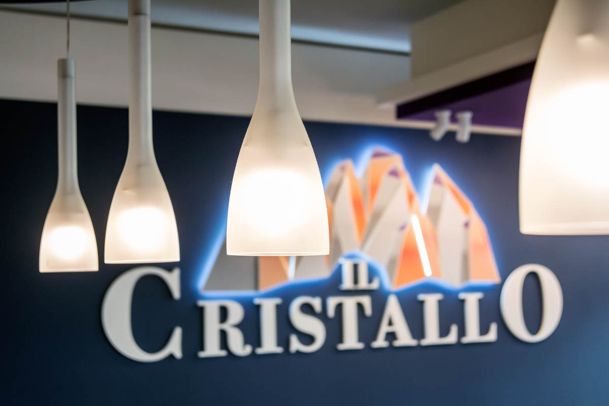 Insegna - il Cristallo