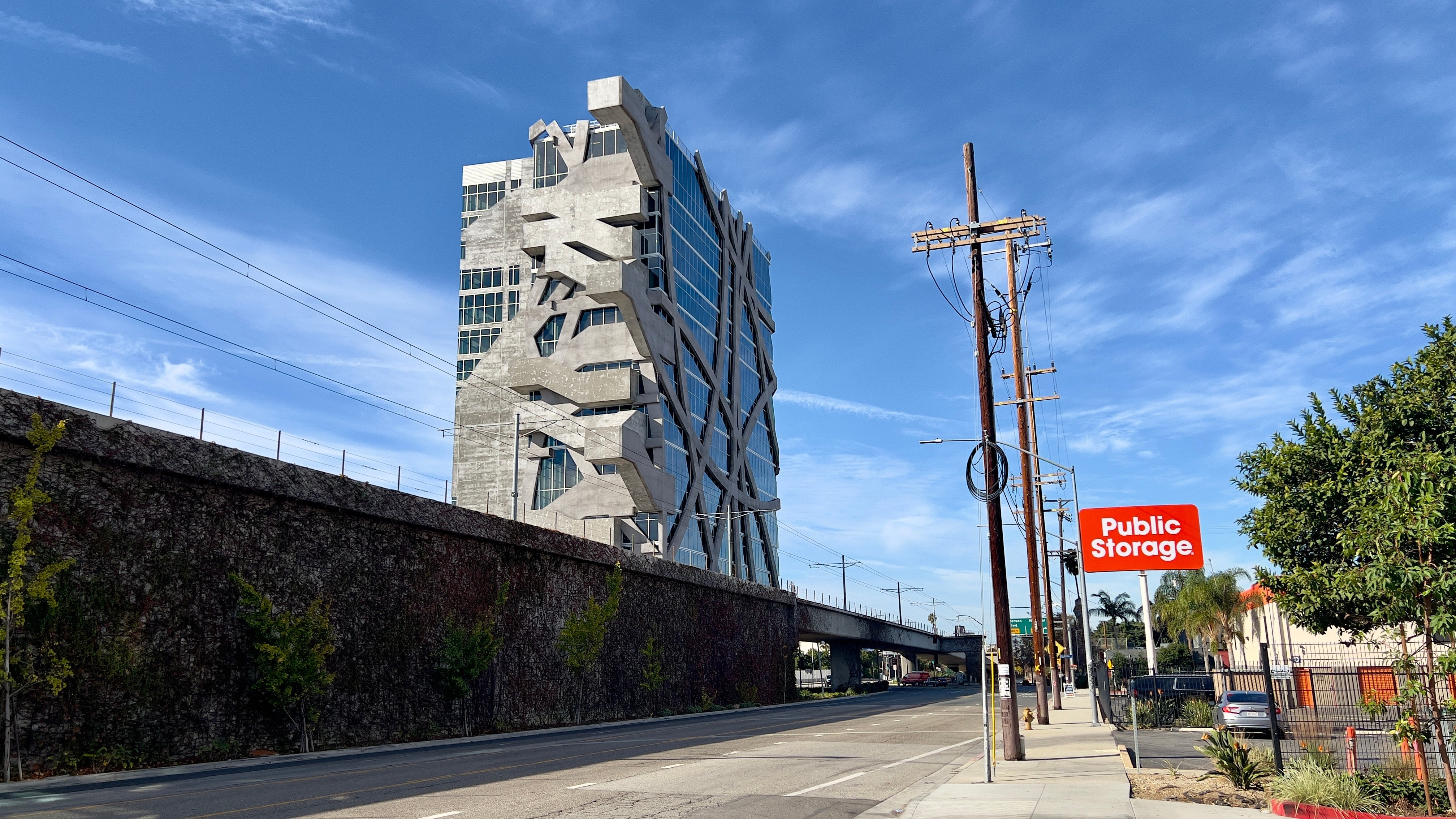 Urban construction site illustrating active los angeles multifamily ed 1 projects and accelerated housing approvals.