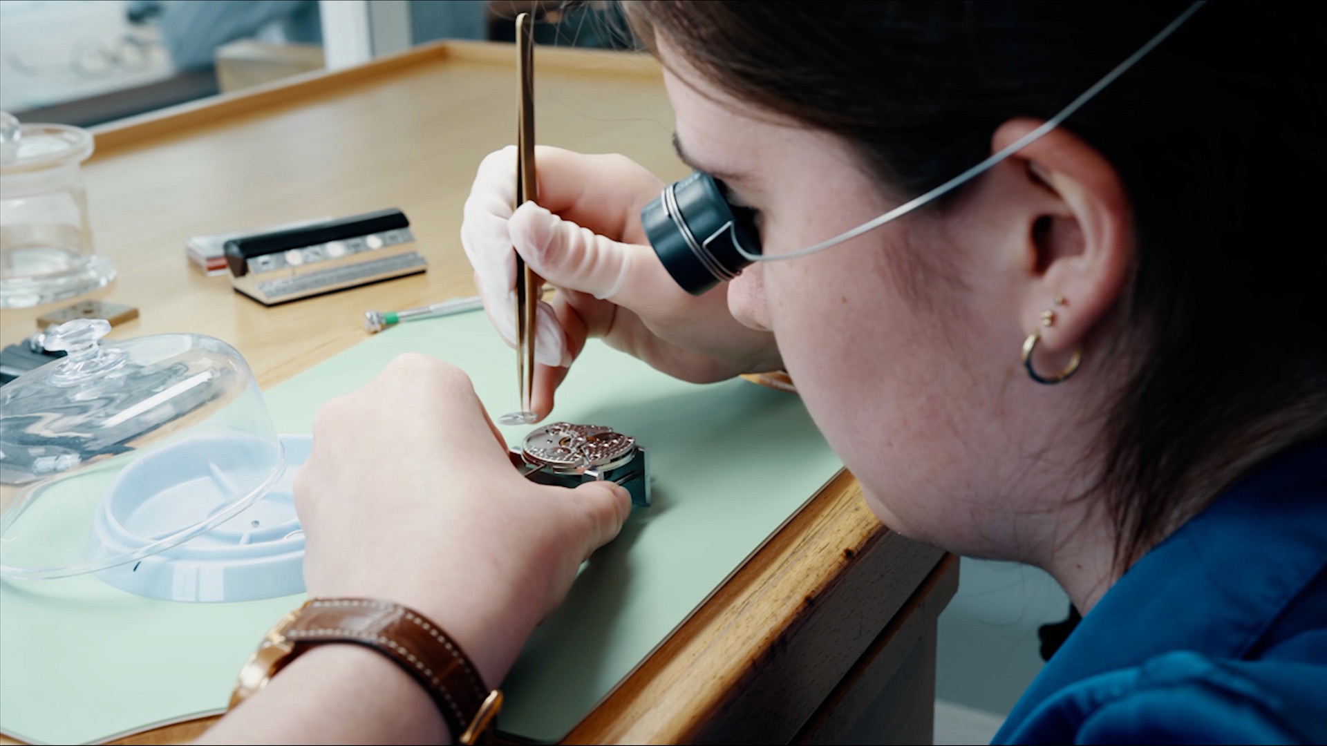 wempe clock, high quality rolex, casio, day date white on green and yellow, limited edition day date yellow