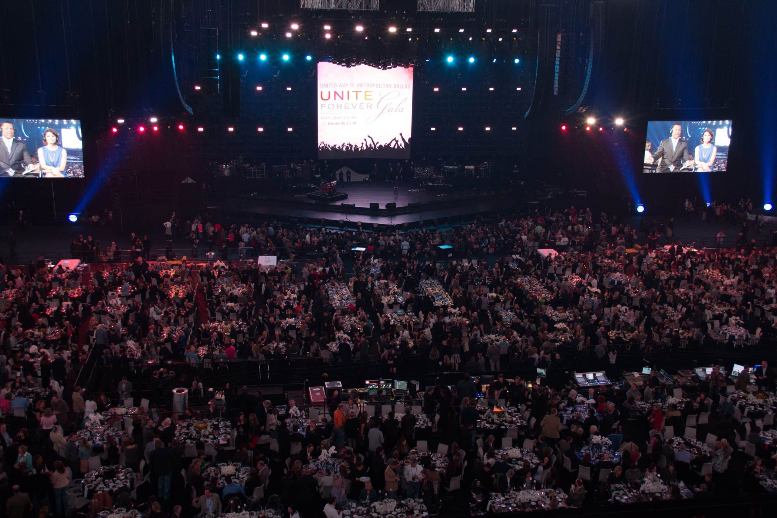 United Way of Metropolitan Dallas staging and audience tables wide view from above