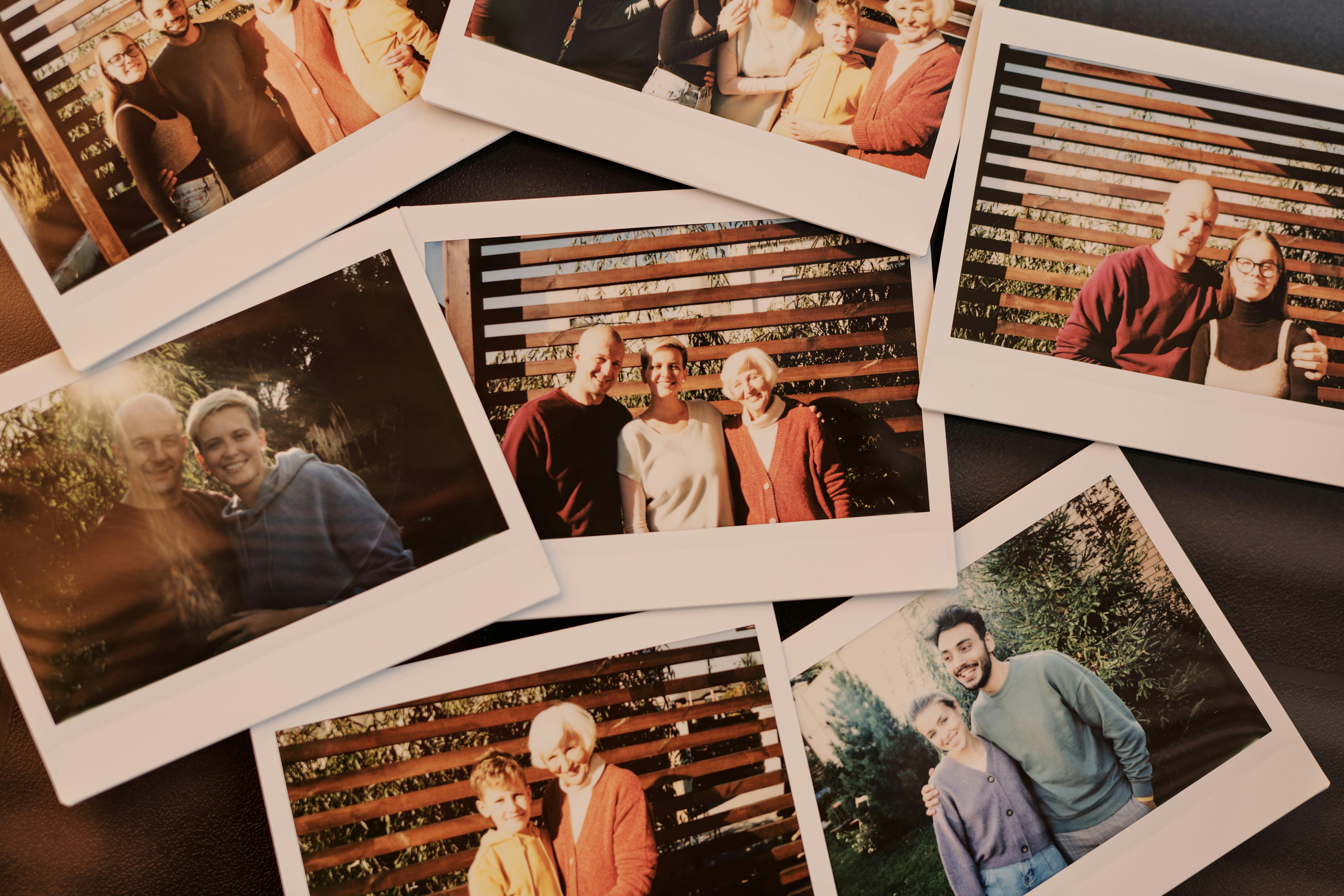 a-heartfelt-collection-of-family-photos-showcasing-joyful-moments-and-connection - askar-abayev (pexels)