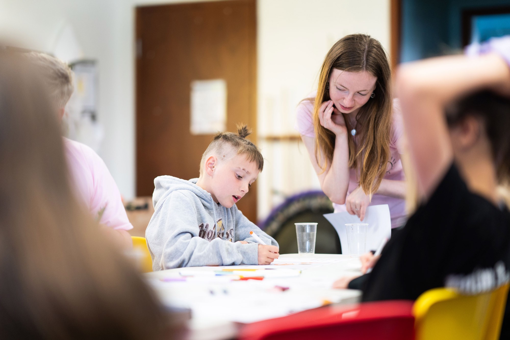 Nina Stanger of Fine Day working with Printfield community kids group