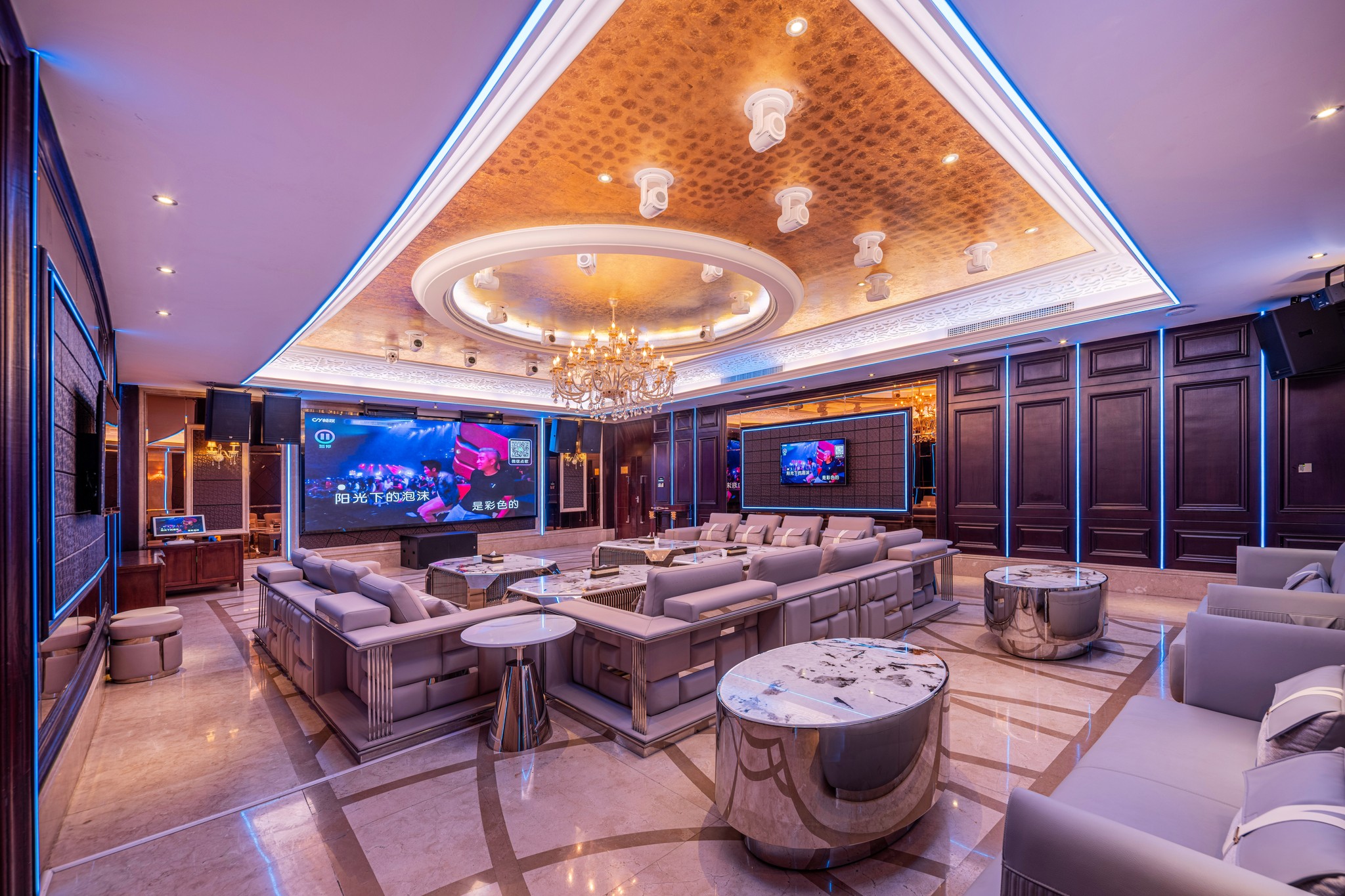 Hotel Inside