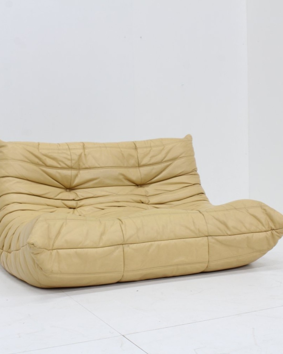 Lignet Roset, Togo Sofa