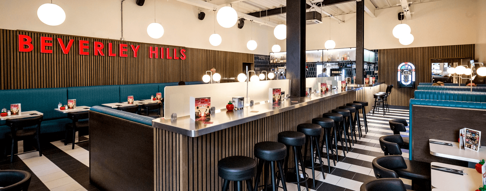 Beverley Hills Diner & Bar Reservations