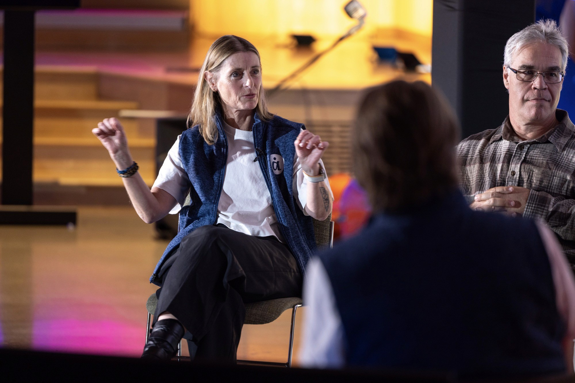 Helen Edwards talking at the Artificiality Summit 2025