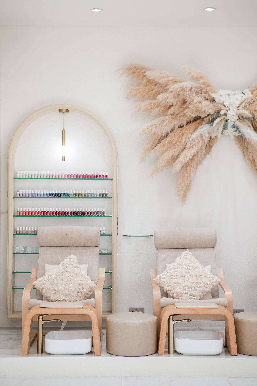 Havie & Moon Beauty Salon in Dubai Hills Luxury Chair 