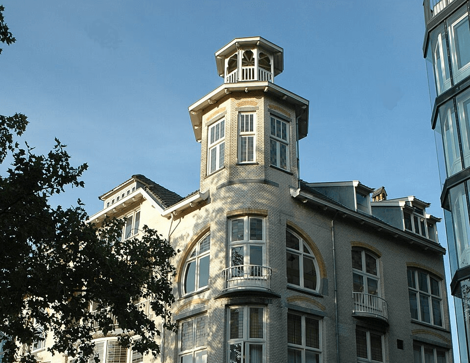 Ateleir Bellevue Building