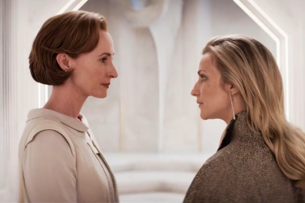 Mon Mothma faces off in a tense conversation with her cousin Vel Sartha in Andor, highlighting her complex diplomacy within the Galactic Senate.